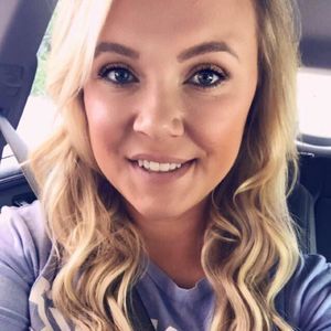 Meet your Posher, Eva